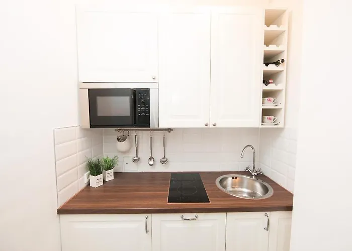 Traditional Tav - Entire Apartment *
